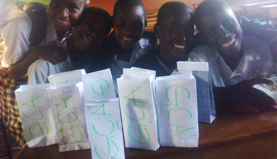Forest-hill-college-students-making-paper-bags